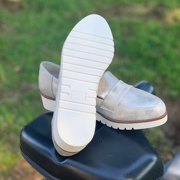 Ladies Time and Tru Wedge Loafers Women Shoe New - Picture 4 of 8